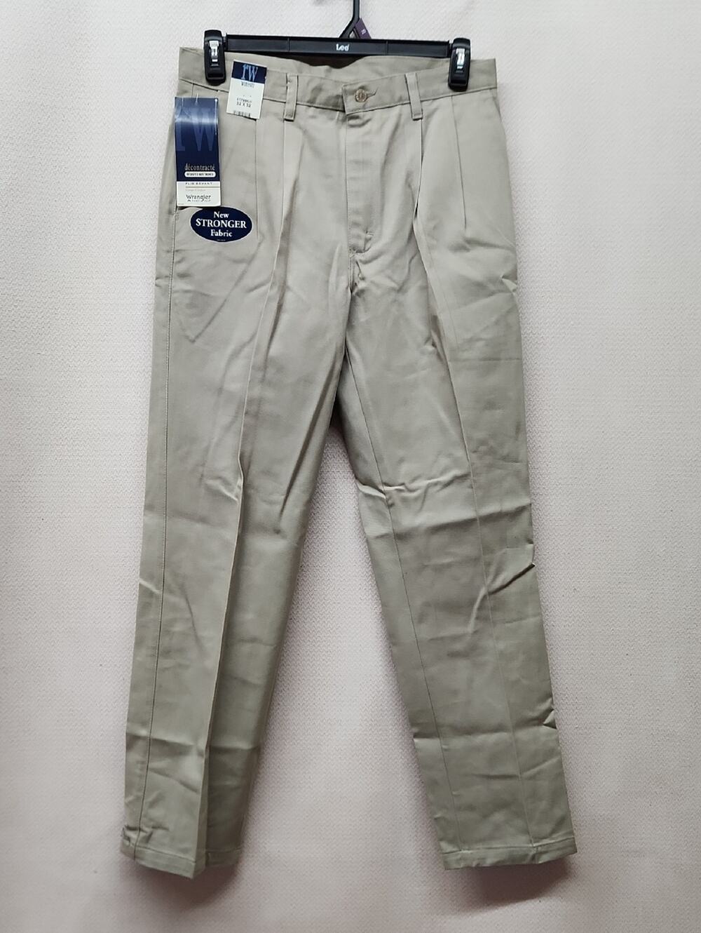Wrangler Men's Straight Leg Chinos in Light Tan